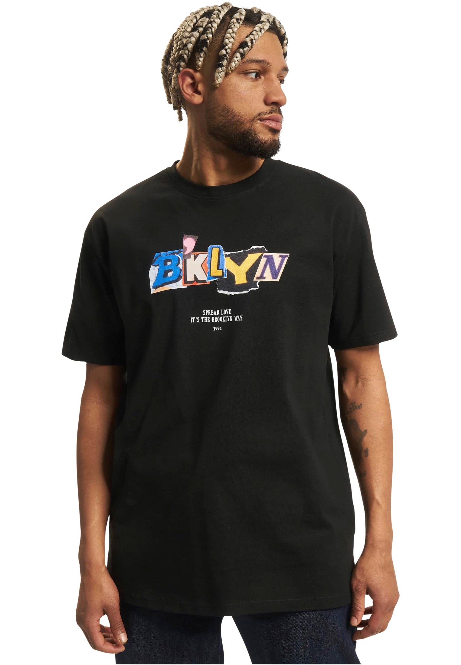 Upscale Studios BRKLYN Oversize T-Shirt black im BAWRZ® One Stop Hip-Hop Shop