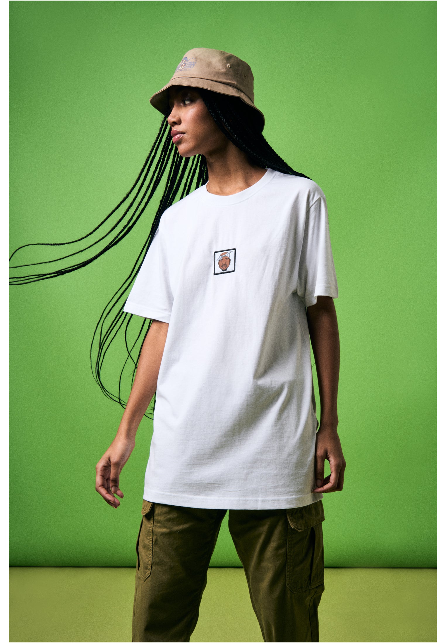 Mister Tee LA Sketch Patch T-Shirt white im BAWRZ® One Stop Hip-Hop Shop