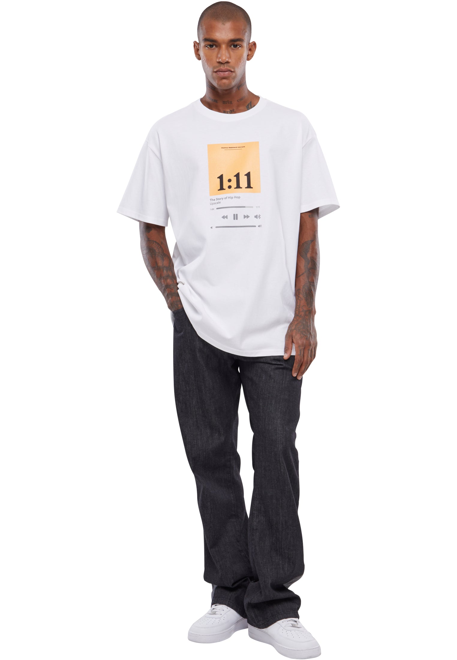 Upscale Studios 1:11 Oversize T-Shirt white im BAWRZ® Shop